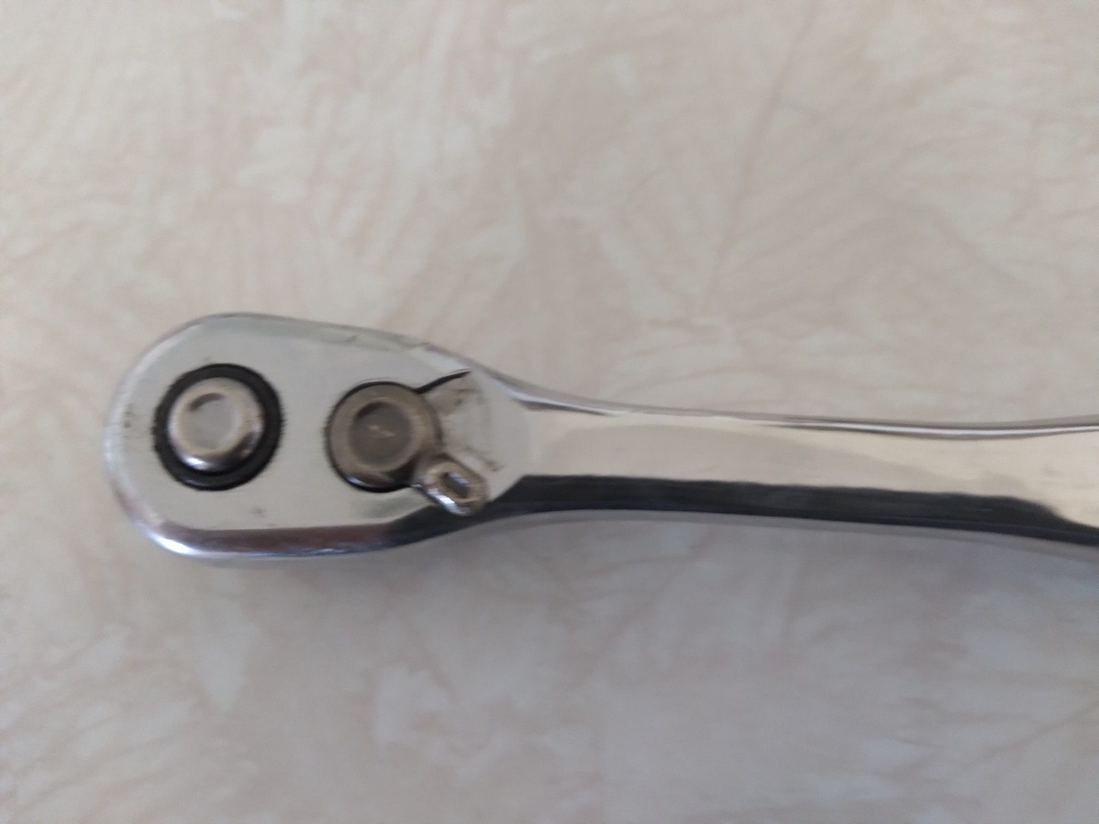 DEWALT 3/8″ DRIVE QUICK RELEASE RATCHET DWMT81097 NICE