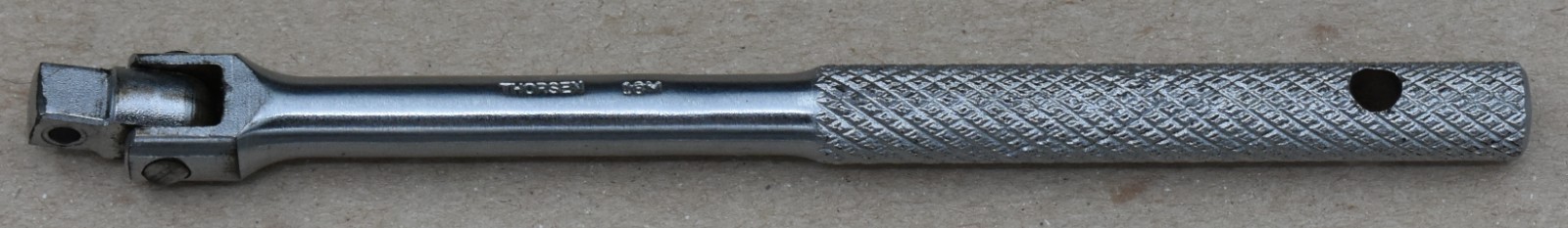 THORSEN TOOLS 18M, 1/4″ DRIVE, 5-3/4″ KNURLED FLEX-HEAD BREAKER BAR