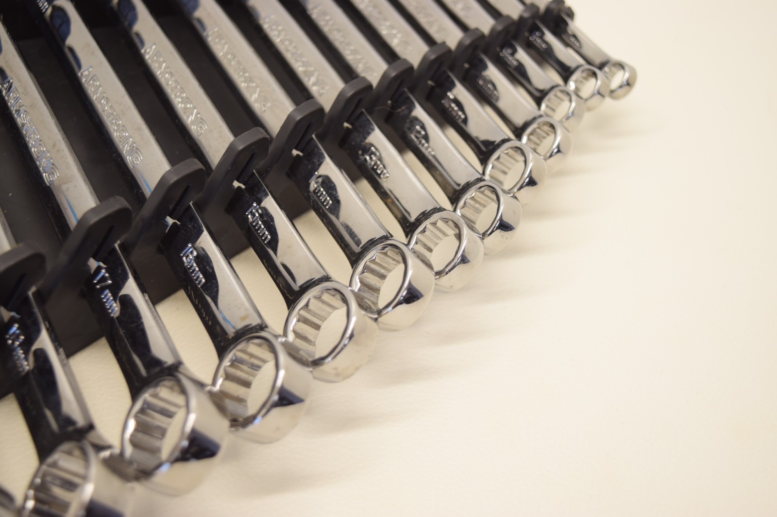 Armstrong Tools 15 Piece 12-Point Metric Combo Wrench Set 7-19mm & 21-22mm NEW