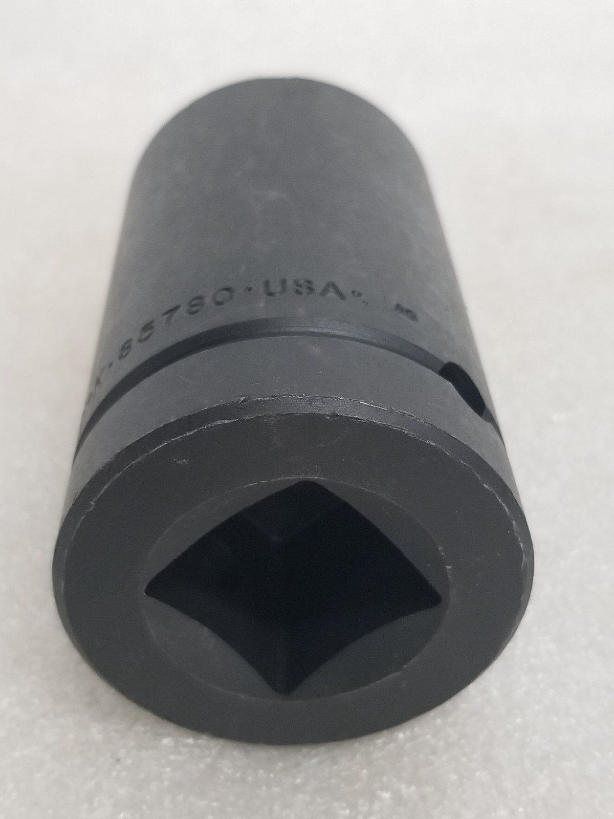 S-K 85780 Dual Budd wheel Impact Socket 1-in.Dr. 6-Pt 1-1/2″, 13/16″ Sq. USA