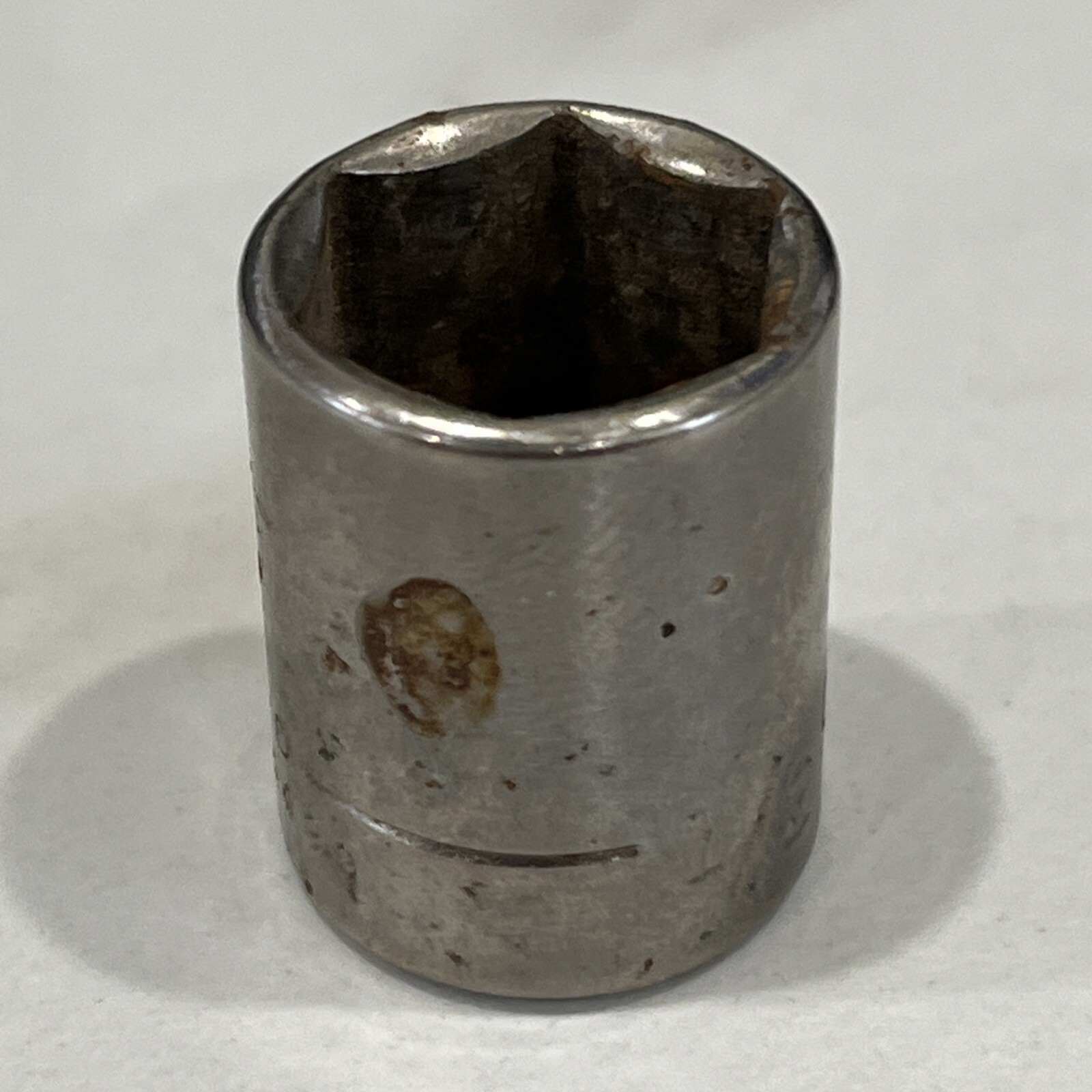 Craftsman USA 1/2″ 6 Point 1/4″ Drive Shallow Socket 43499 Inverted G Series