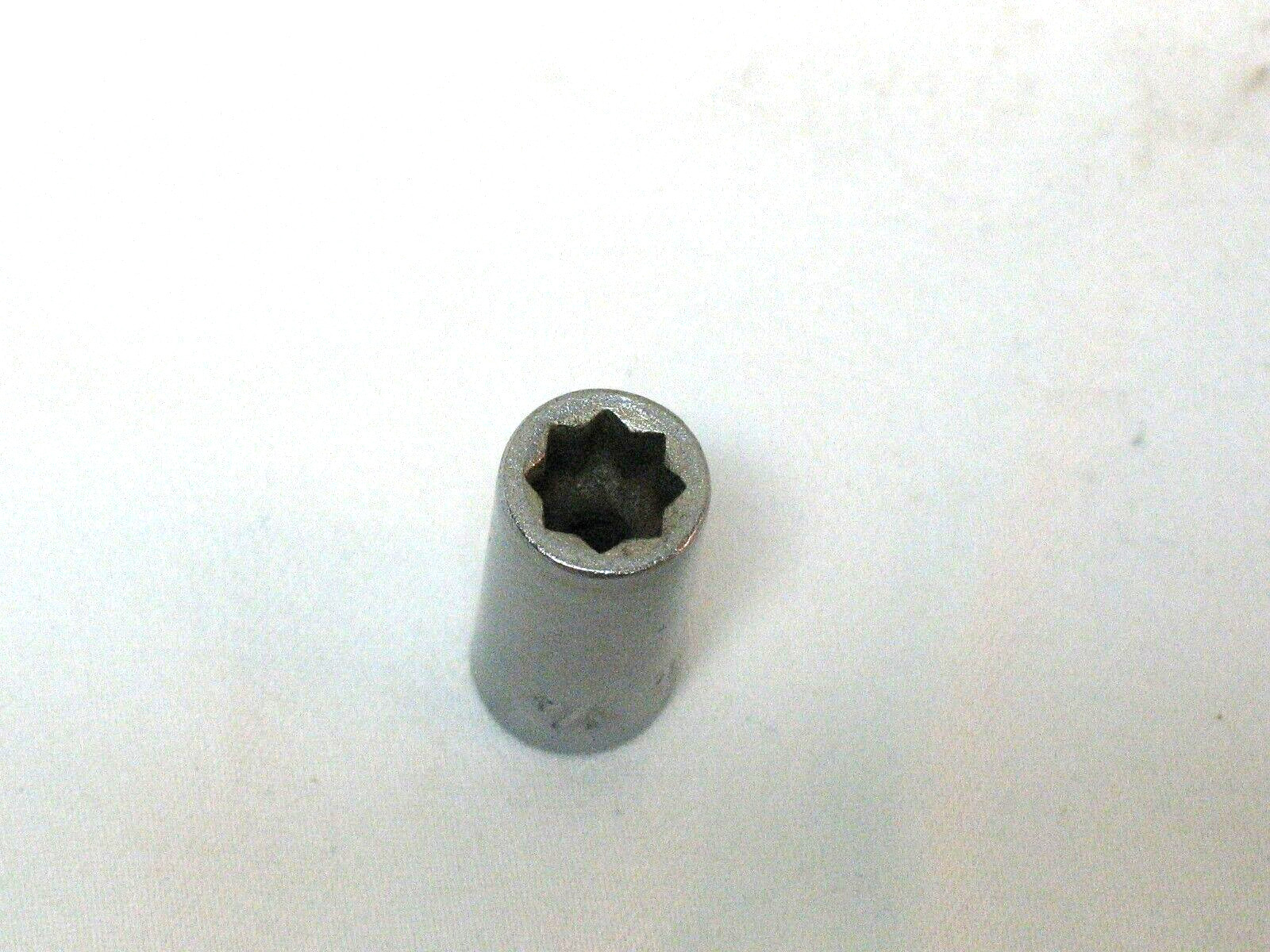 Mac Tools M1 1/4″ 8 Point / Double Square 1/4″ Drive Shallow Chrome Socket