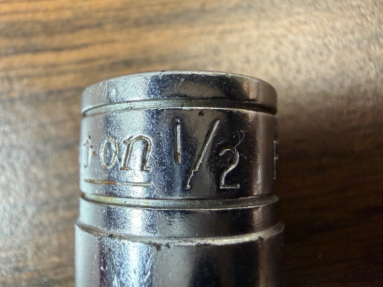 Snap-on Tools 3/8″ Drive 12-Point SAE 1/2″ Shallow Socket USA