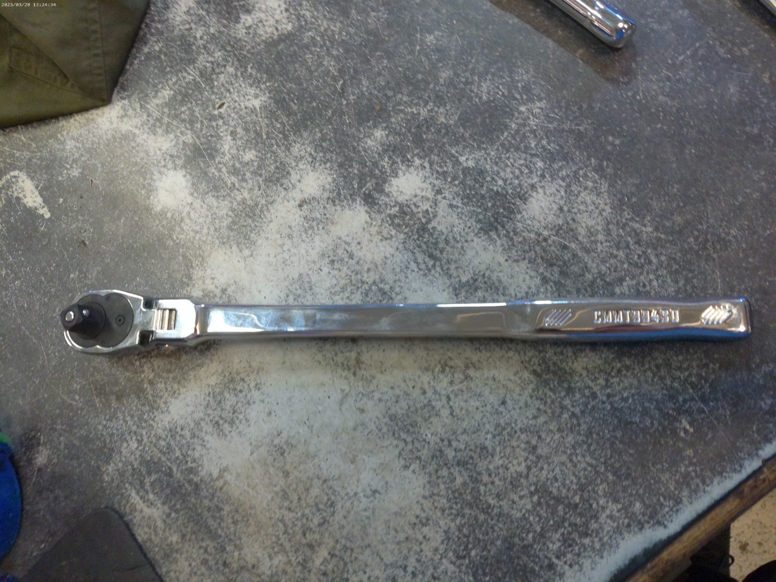 CRAFTSMAN 1/2″ Drive Flex Head Ratchet Long Handle CMMT99430