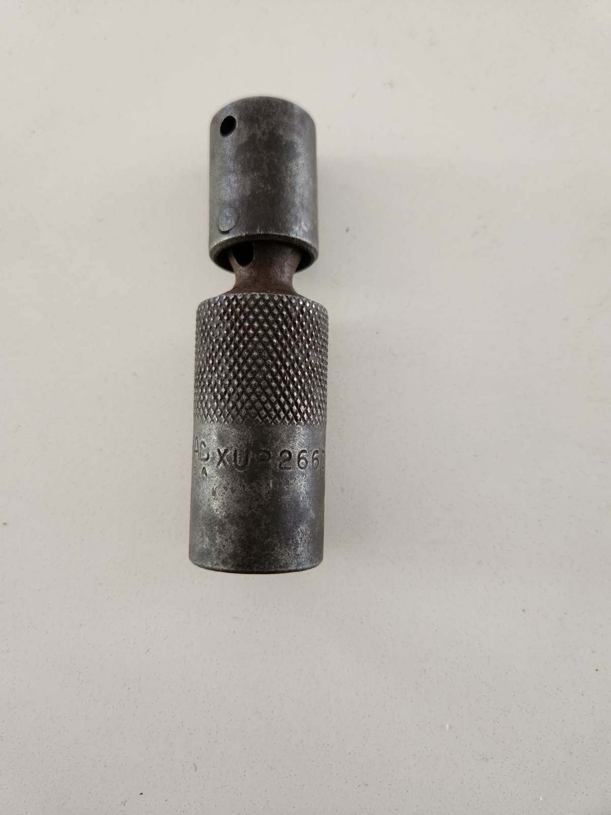 MAC Tools XUP266DP Impact Universal 13/16 in. Spark Plug Socket 3/8″ Drive 6 Pt