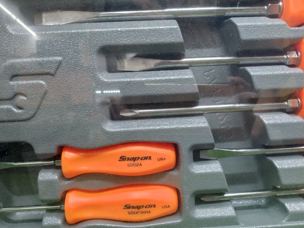 Snap On SDDX70AO 7-piece screwdriver set orange Brand New from japan