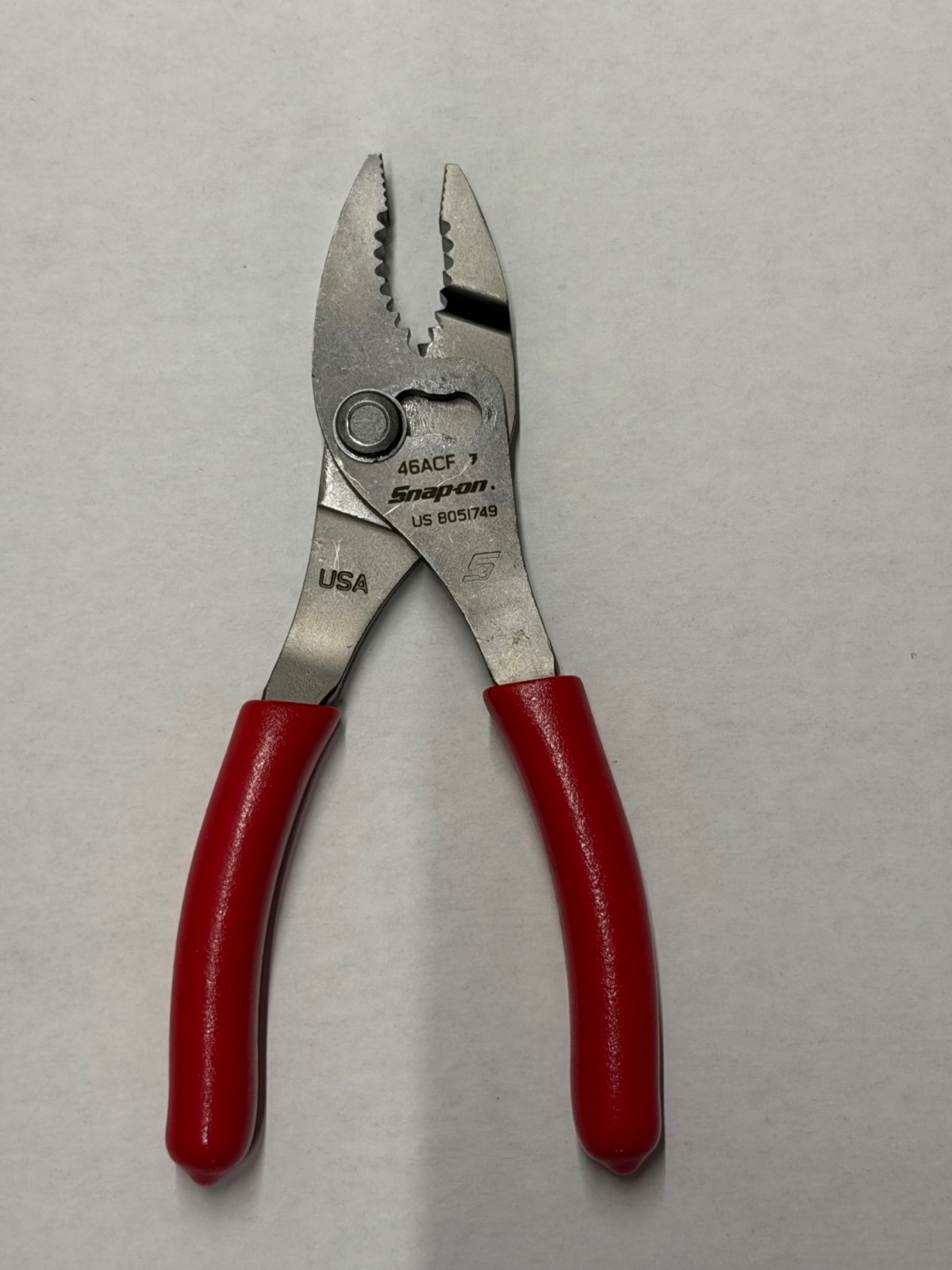 *NEW * Snap On 46ACF CLASSIC RED 6″ Combo Slip Joint Pliers