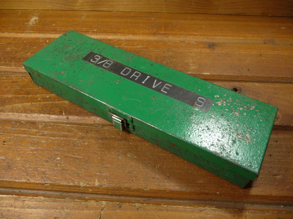 SK Tools Box w Husky 3/8 in. Drive Ratchet and Socket Set