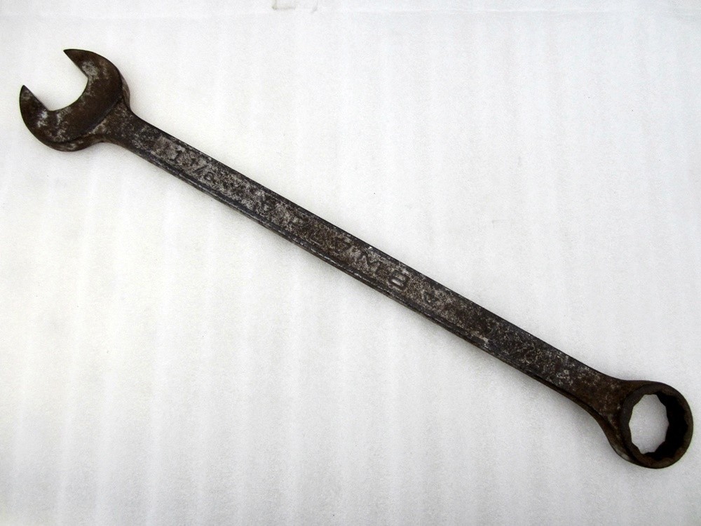 Vintage Plomb 1-1/8″ Combination Wrench 1236 Pebble USA