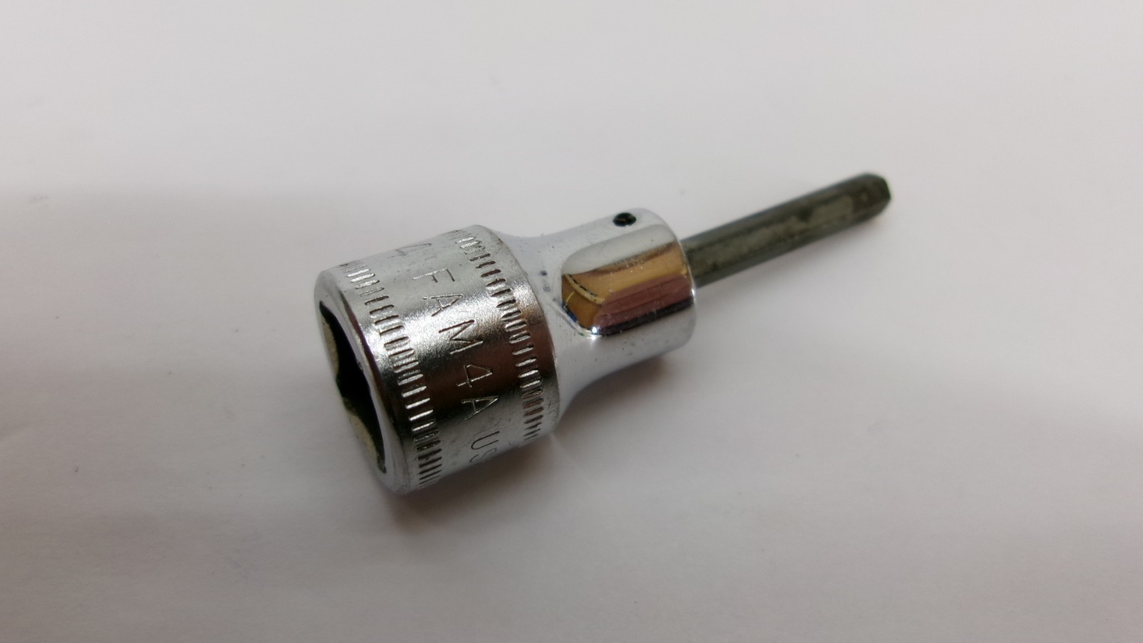 Snap-on tools USA metric 3/8″ drive 4mm Standard Hex Bit Socket FAM4A Nice!