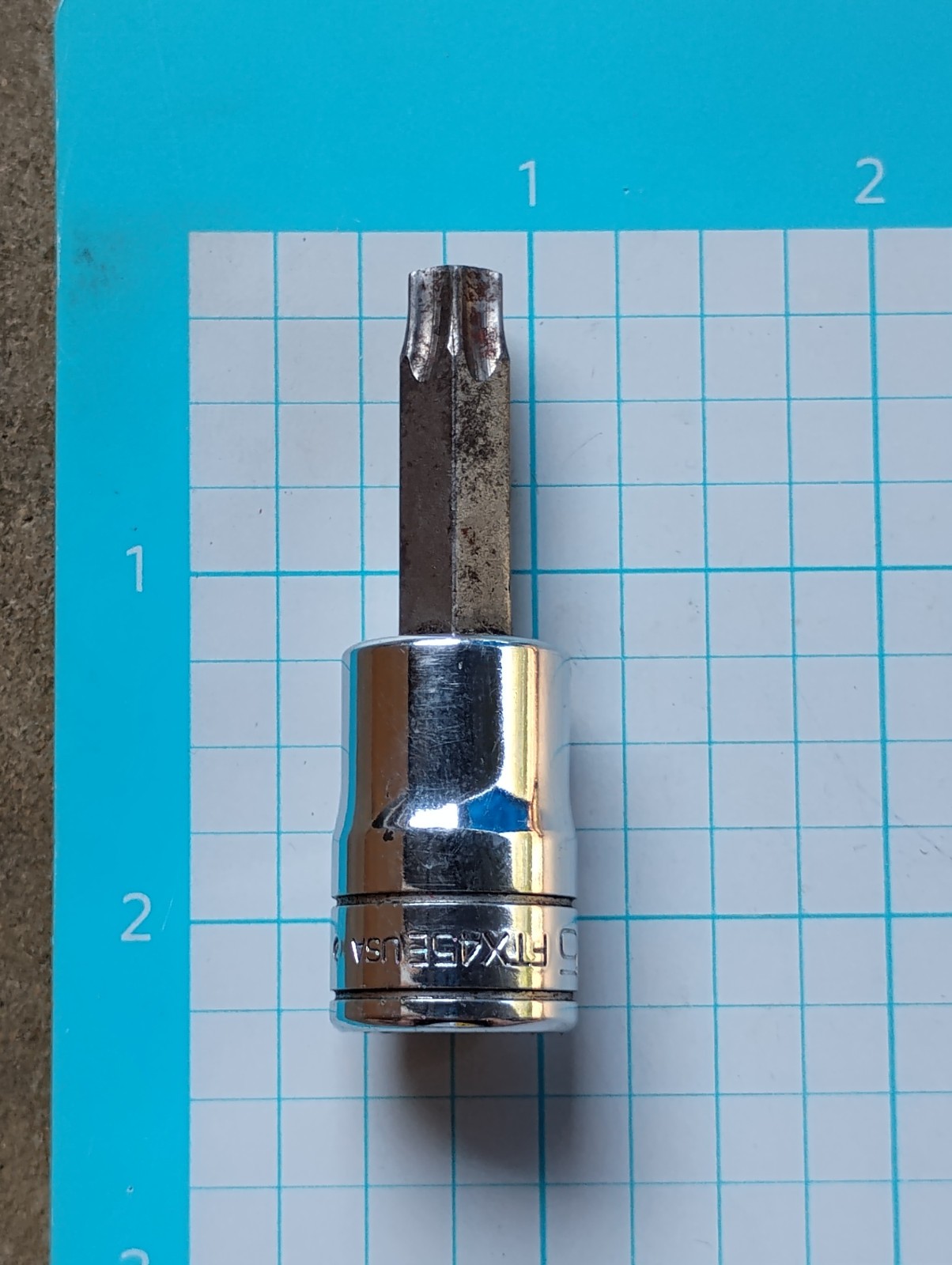 Snap-on Tool 3/8″ Drive Torx Chrome Bit Socket Metric T45 FTX45E USA
