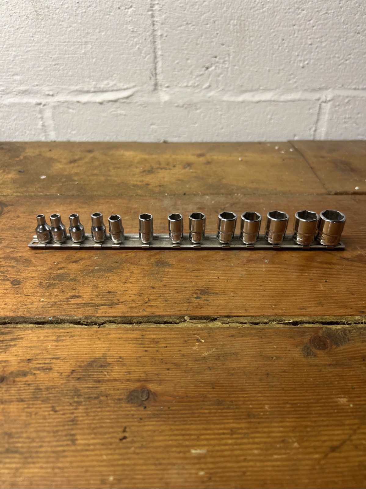 Snap On 13 Pc 1/4″ Drive 6 Pt Metric Shallow Socket Set 4mm-15mm *LIGHT USE!*