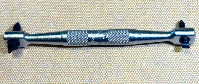 NOS Craftsman Right Angle Screwdriver no. 94112, 2 Phillips 2 Slot Type