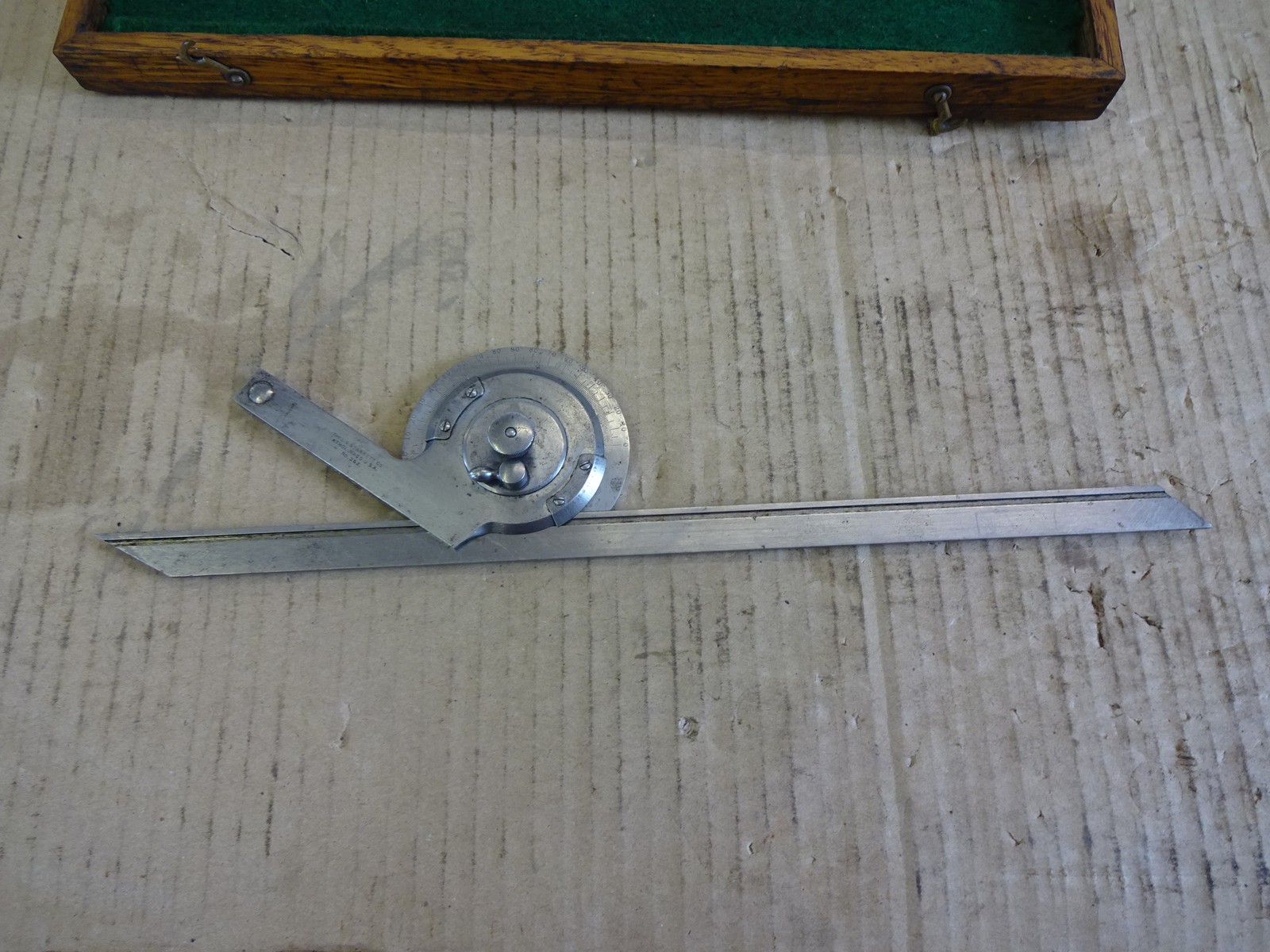 Bevel protractor Starrett