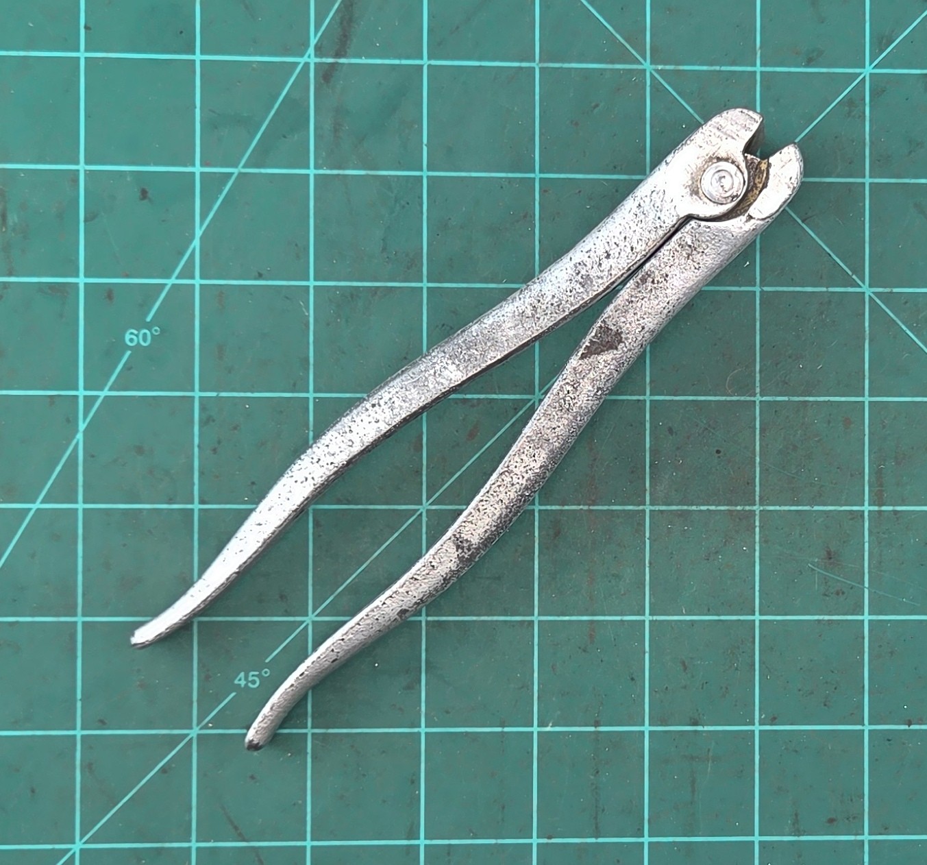 KD Tools 204-D Battery Terminal Spreader Pliers Tool K-D 204D