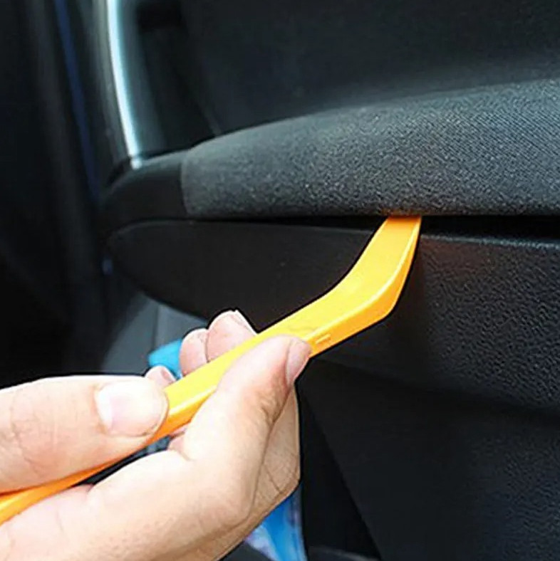 4pcs Plastic Car Trim Removal Tool Set Dashboard Panel Pry Repair Kit – NEW