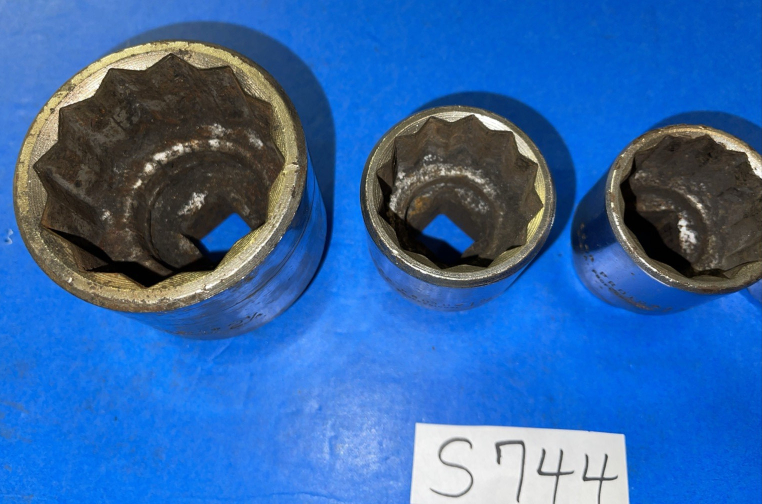 PROTO TOOLS 4 PIECE 3/4 DRIVE SAE. CHROME SOCKETS 15/16, 1-1/2, 1-5/8, 2-1/4
