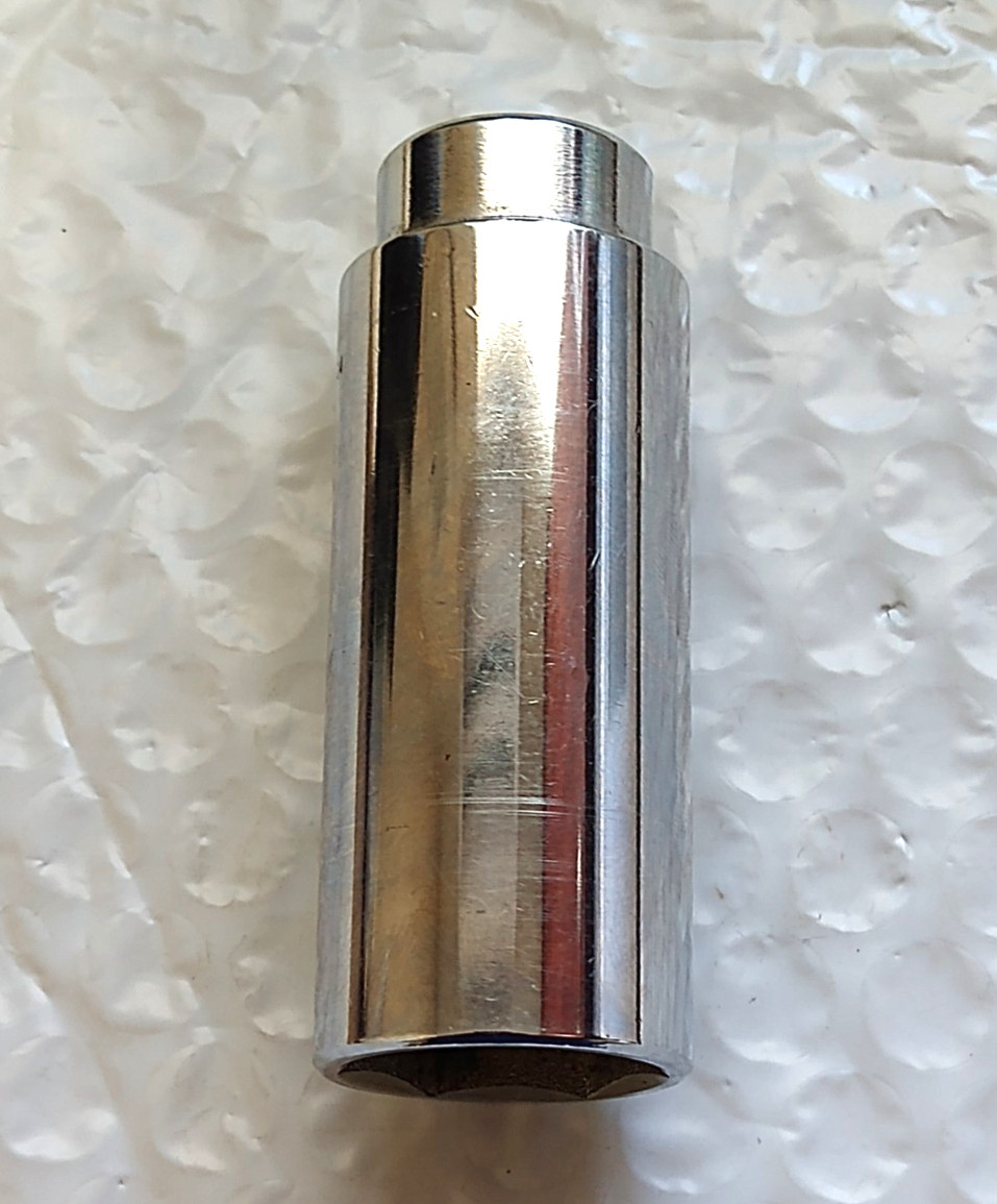 MAC TOOLS XD6-20MM. 3/8″ DRIVE, 20MM. SOCKET, 2.7″ DEEP/HIGH, 6 POINT.