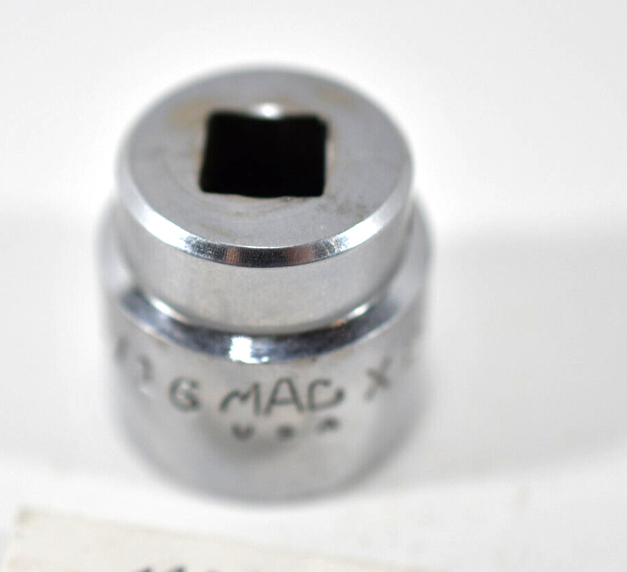 Mac Tools X262 13/16″ 3/8 drive 12 point shallow socket Mechanics tool M175