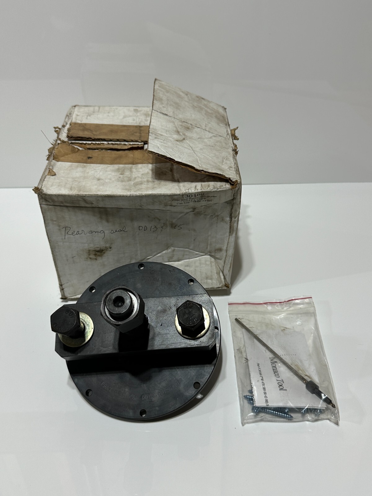 Monaco Tools USA 30166 Rear Seal Remover & Installer Tool – DD13, DD15 & DD16