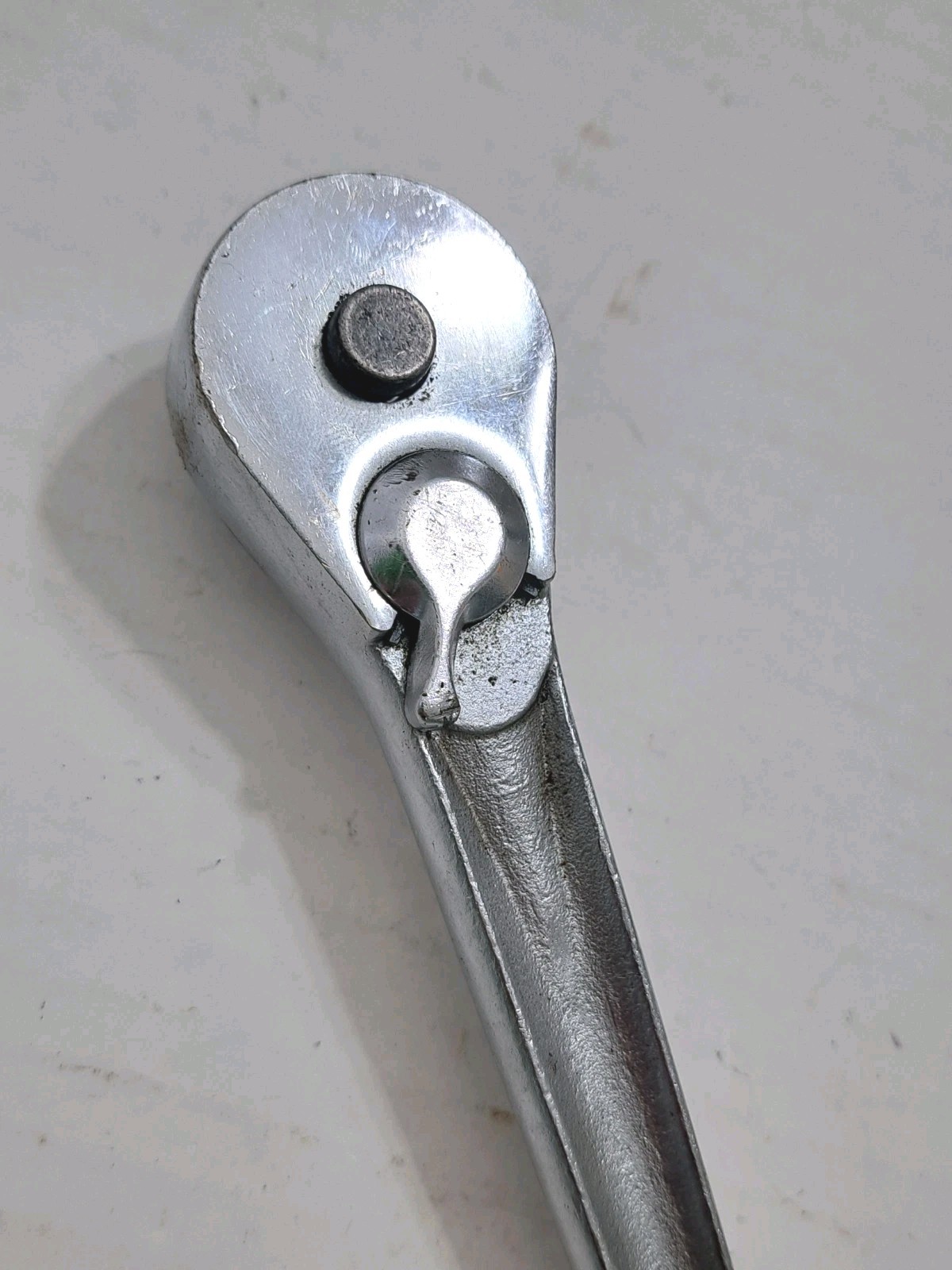 Craftsman Tools USA V 44809 1/2″ Drive Reversible Ratchet Quick Release Chrome