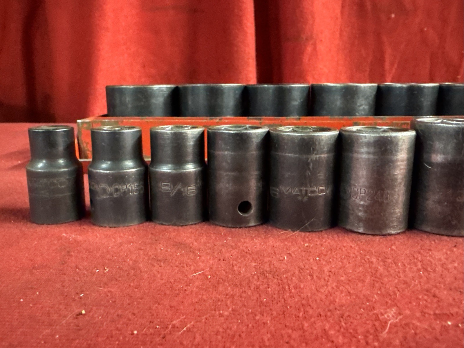 Matco 18 Piece 1/2″ Drive 6pt SAE Impact Short Socket Set 7/16 – 1-1/2 w/ Tray