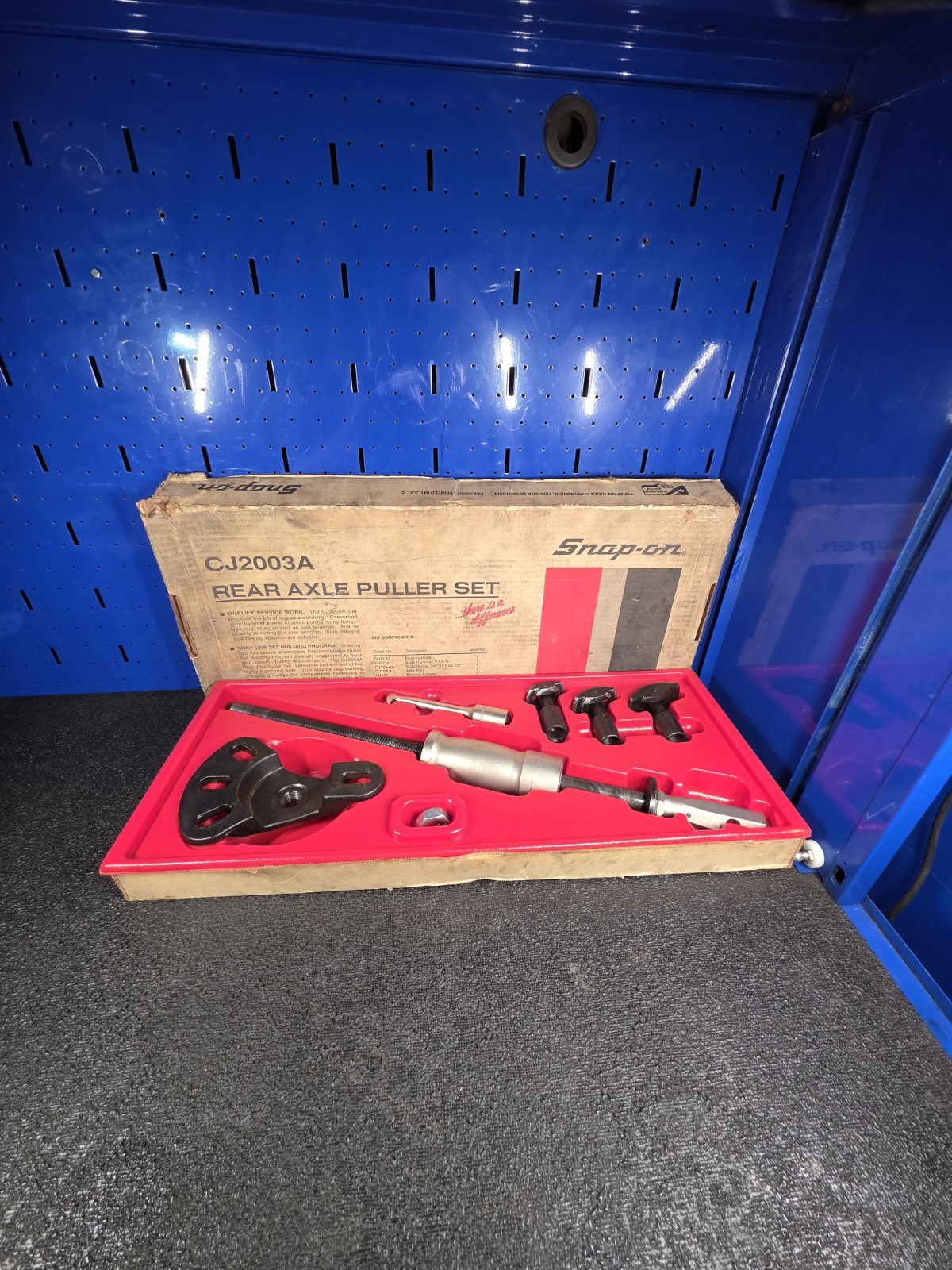 Snap-on Tools CJ2003A 7-Piece Rear Axle Slide Hammer Puller Set