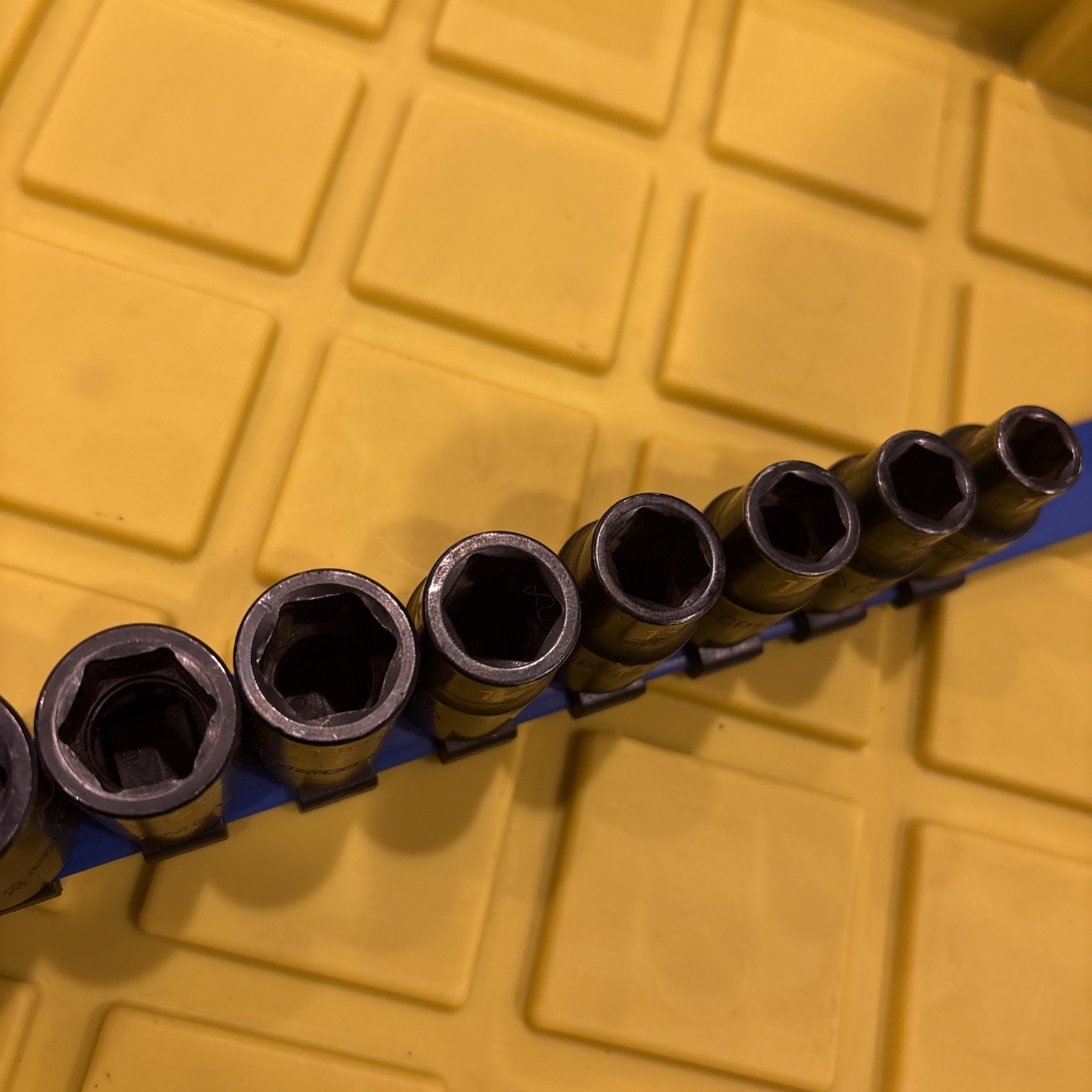 Matco SCPM106TA 1/2″ Drive 10pc Metric 6pt Impact Socket Set