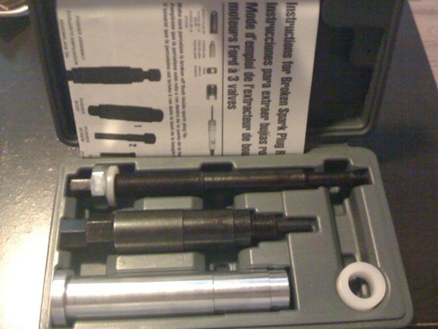 Lisle 65600 Broken Plug Remover for Ford 3 Valve