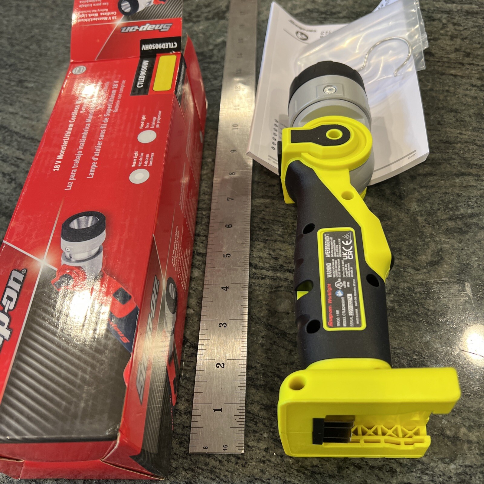 Snap On ctled9050 18V 800 lumen monster lithium cordless light tool only hi viz