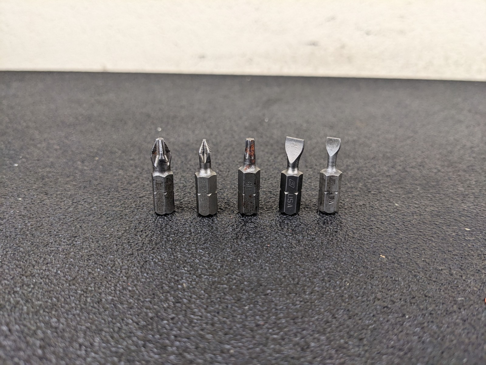 #bn438 Snap On Tools USA TM936SET 1/4″ Hex Chrome Magnetic Bit Ratchet w/ Bits
