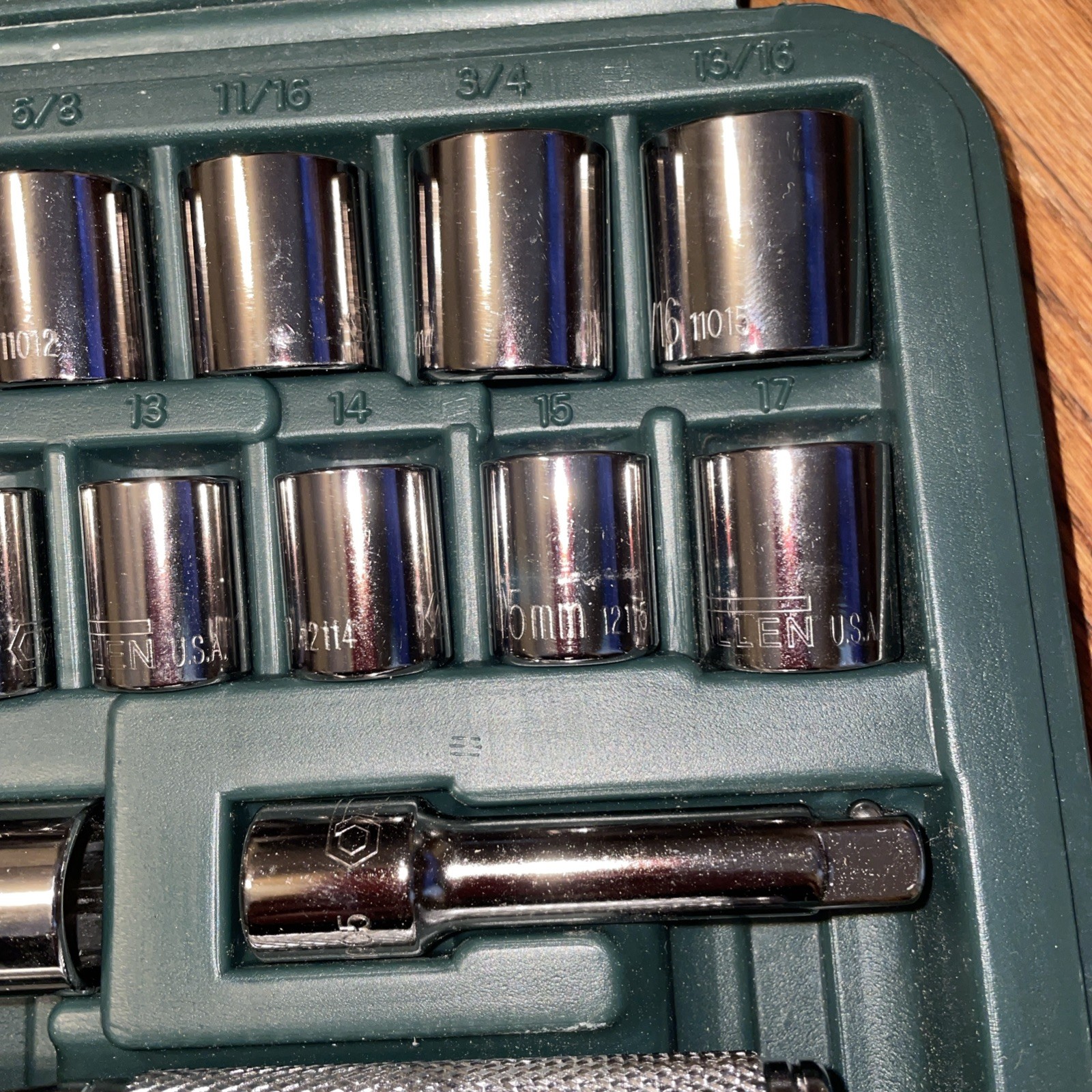Allen Tools USA 3/8” drive 20 Pcs Standard & Metric Socket Ratchet 11913 Set EUC