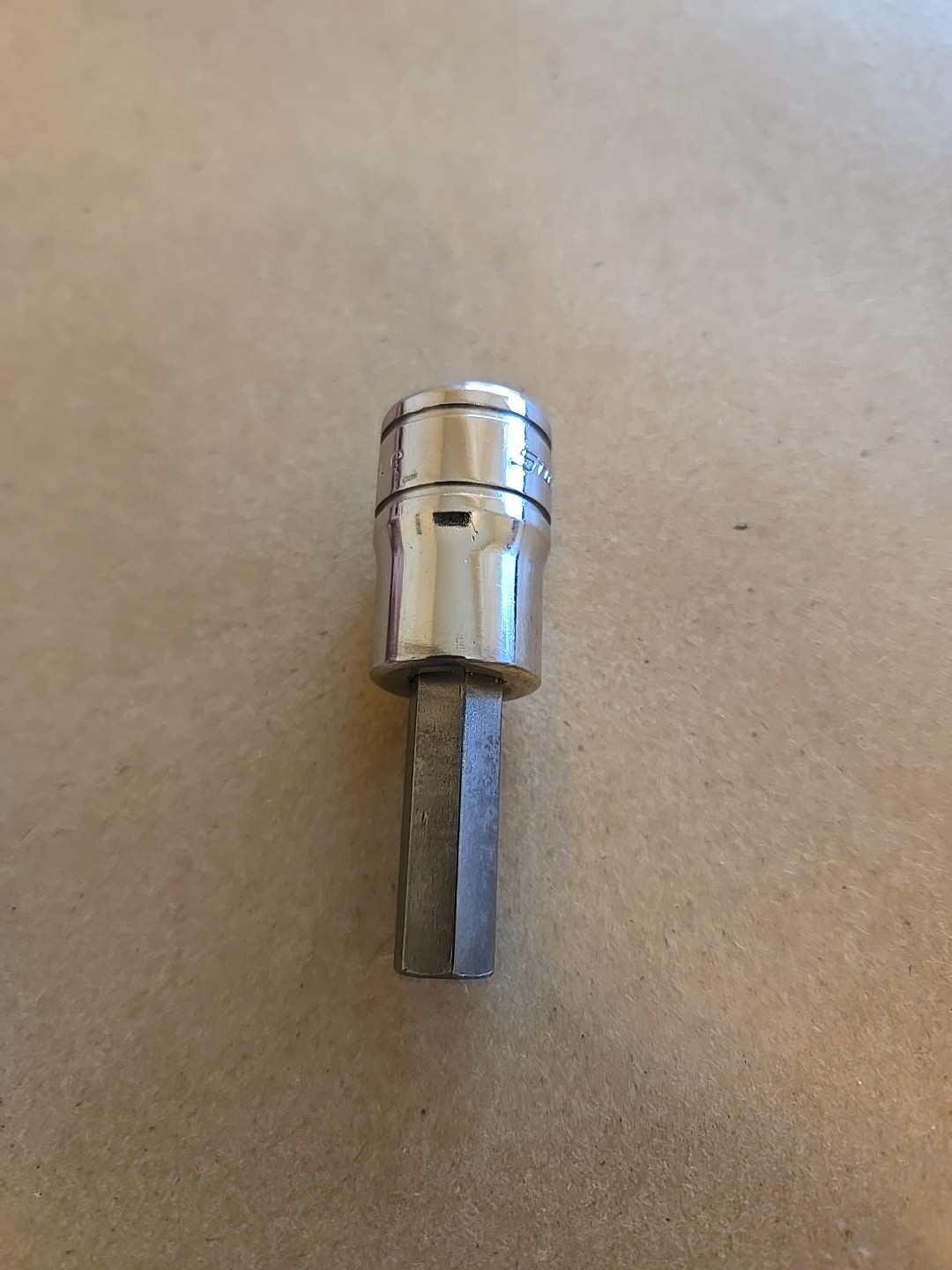Snap On 3/8″ Drive 5/16″ SAE Hex Bit Driver Socket USA FA10E