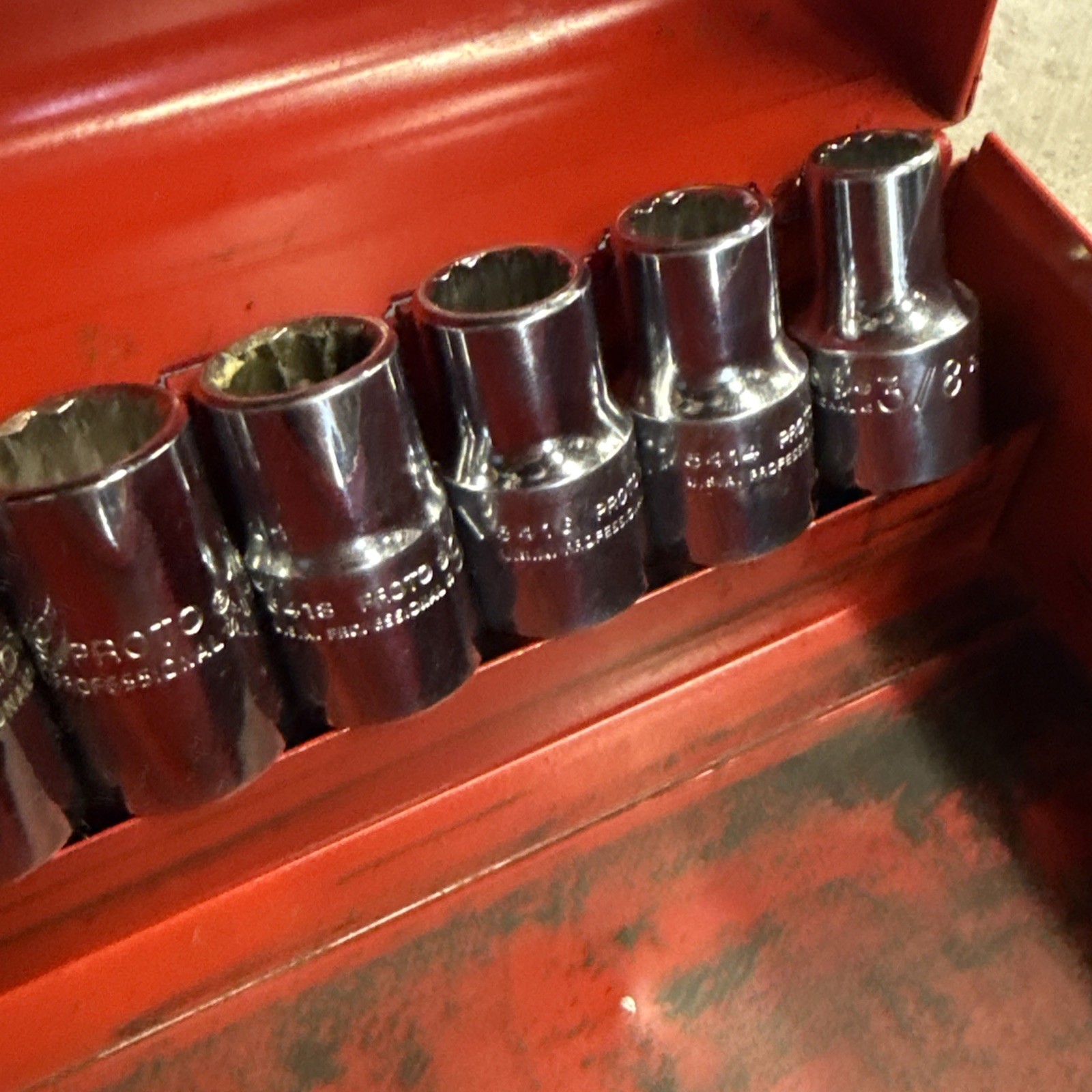 26 pc. PROTO TOOLS 1/2” DRIVE PROFESSIONAL SAE SOCKET SET 12-POINT +METAL CASE