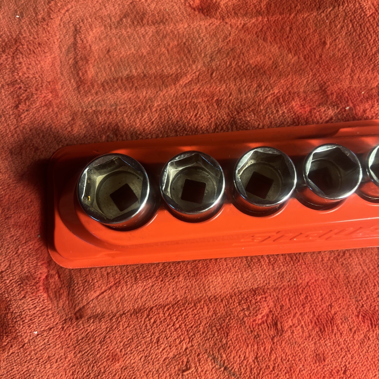 Snap On Tools USA 11 Piece 3/8” Drive 6 Point SAE Shallow Socket Set 211FSY MINT