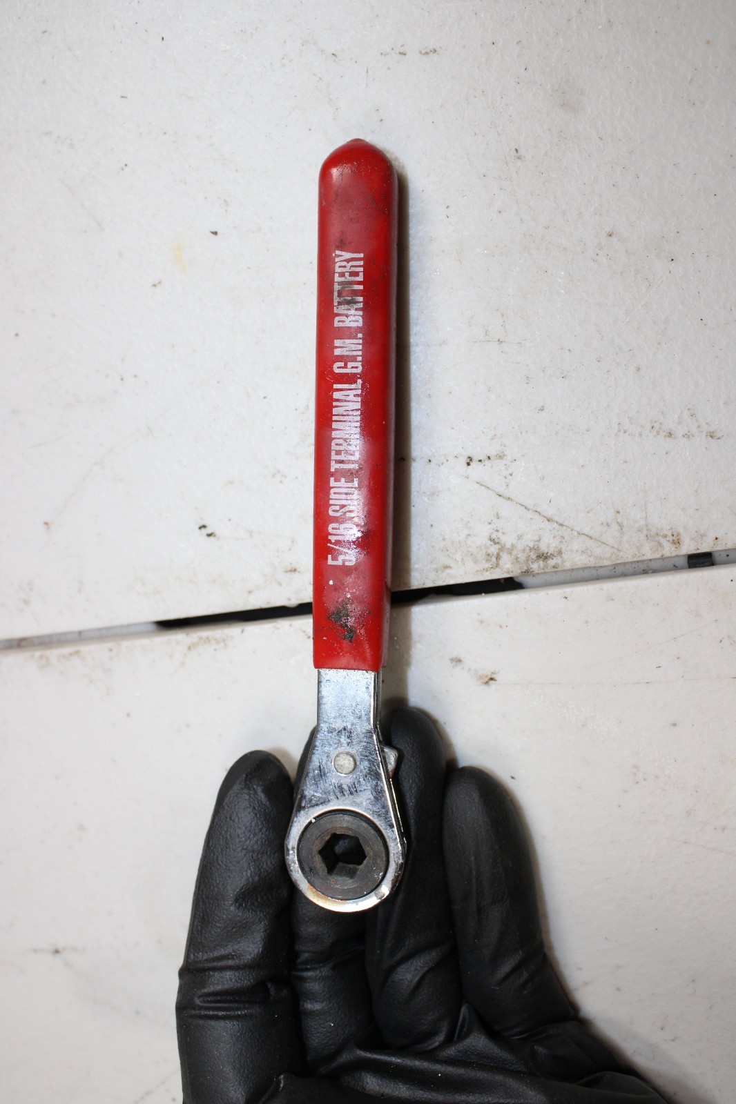 Blue Point YA249 5/16″ Short Side Post Battery Ratchet Wrench