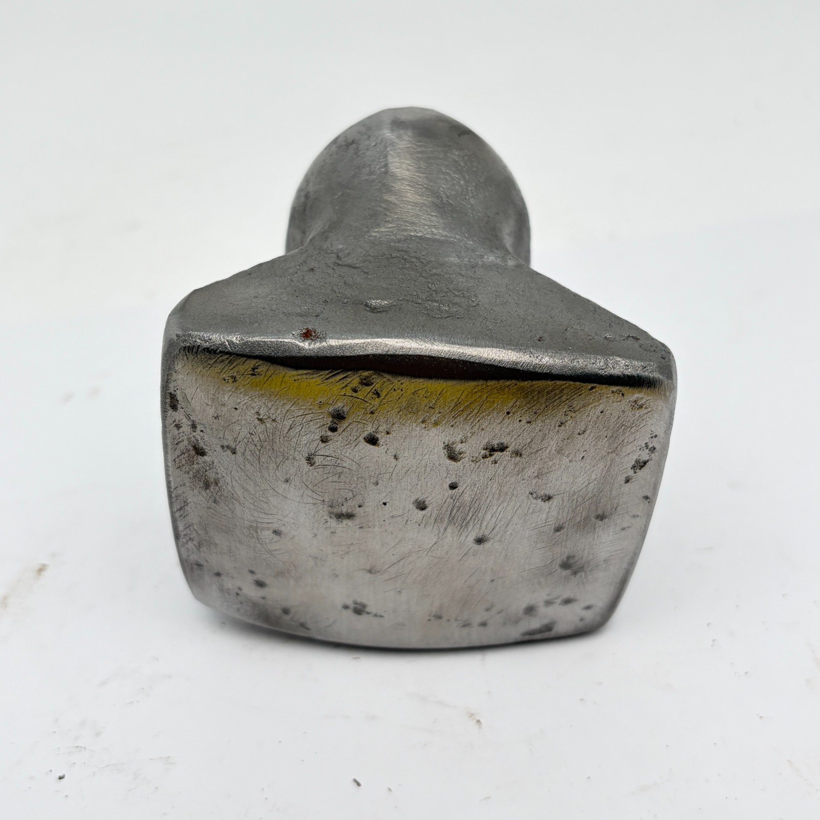 Preowned Auto Body Anvil Dolly Weighs 2 lb 15 oz – Nice!