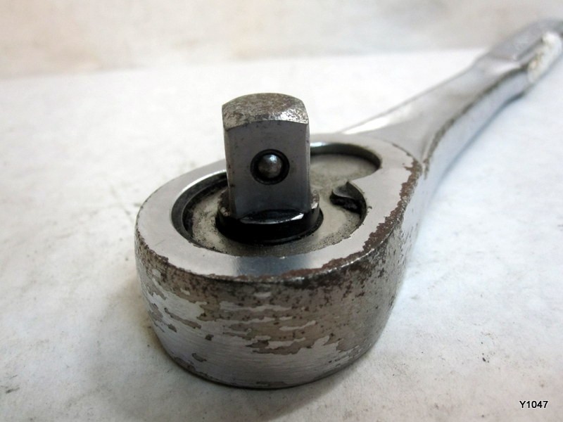 Craftsman -VL- 44809 1/2″ Drive Push Button Release