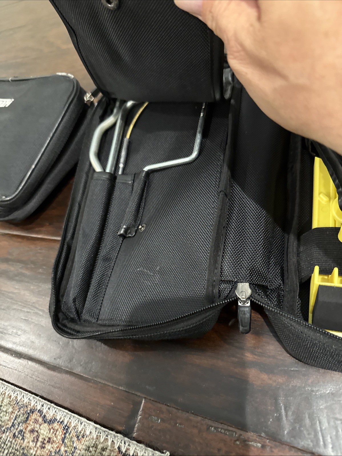 FERRARI 458 SPYDER OWNERS TOOL KIT IN EXCELLENT CONDITION
