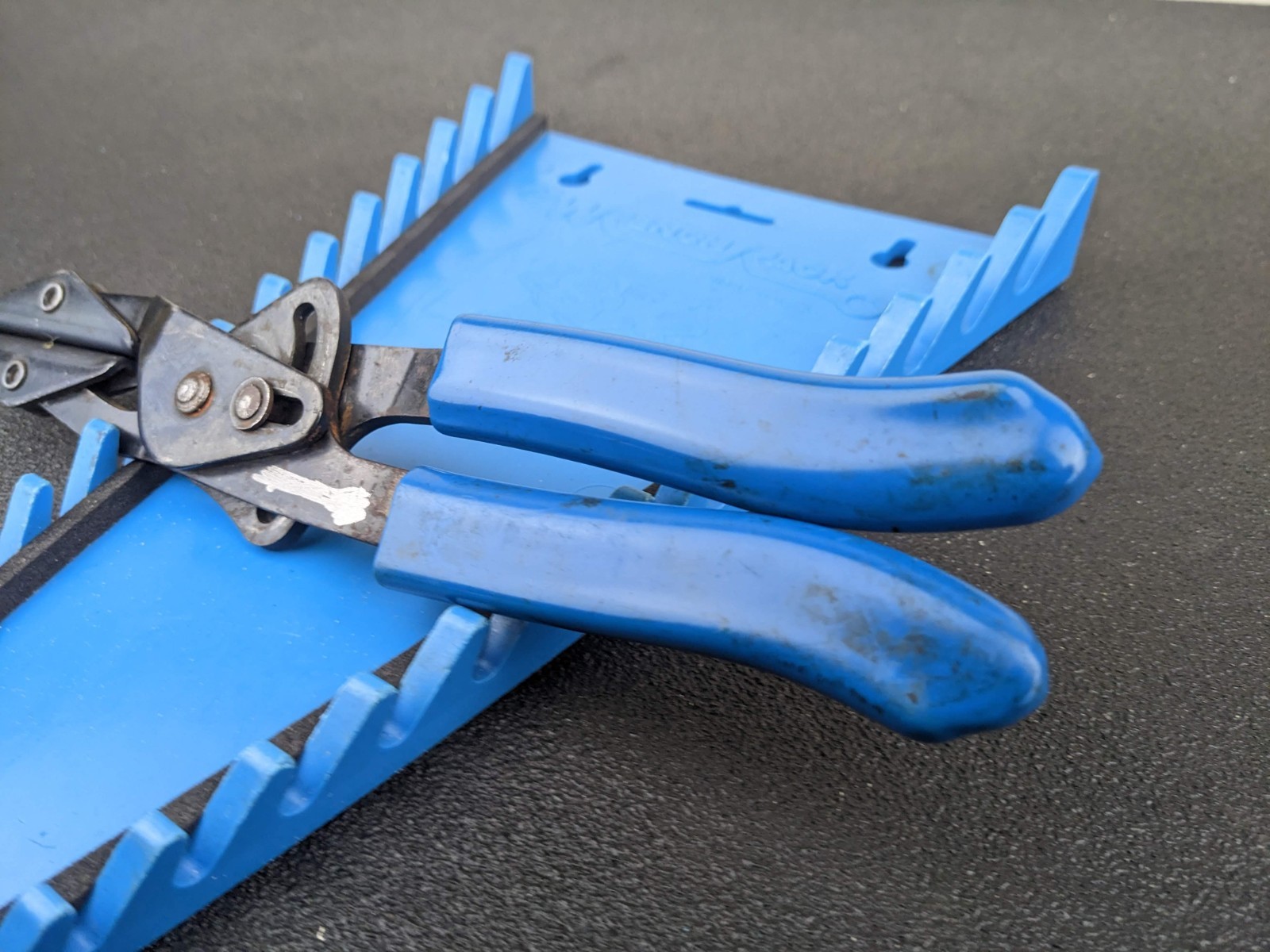 #bn826 Cornwell Tools 9″ Hose Pinch-Off Pliers Model ML-55Z Made In USA
