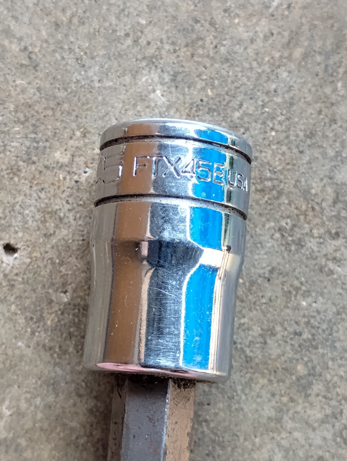 Snap-on Tool 3/8″ Drive Torx Chrome Bit Socket Metric T45 FTX45E USA