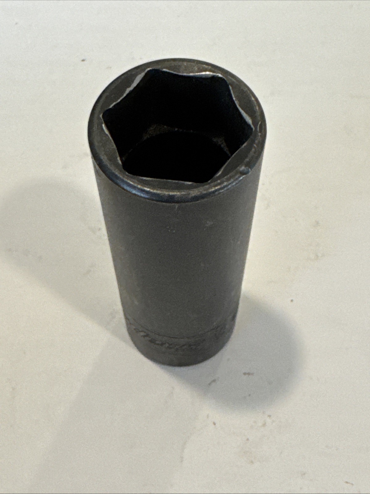 Snap-on Tools 3/8″ Drive 11/16″ SAE Deep 6 Point Impact Socket SIMF220 USA