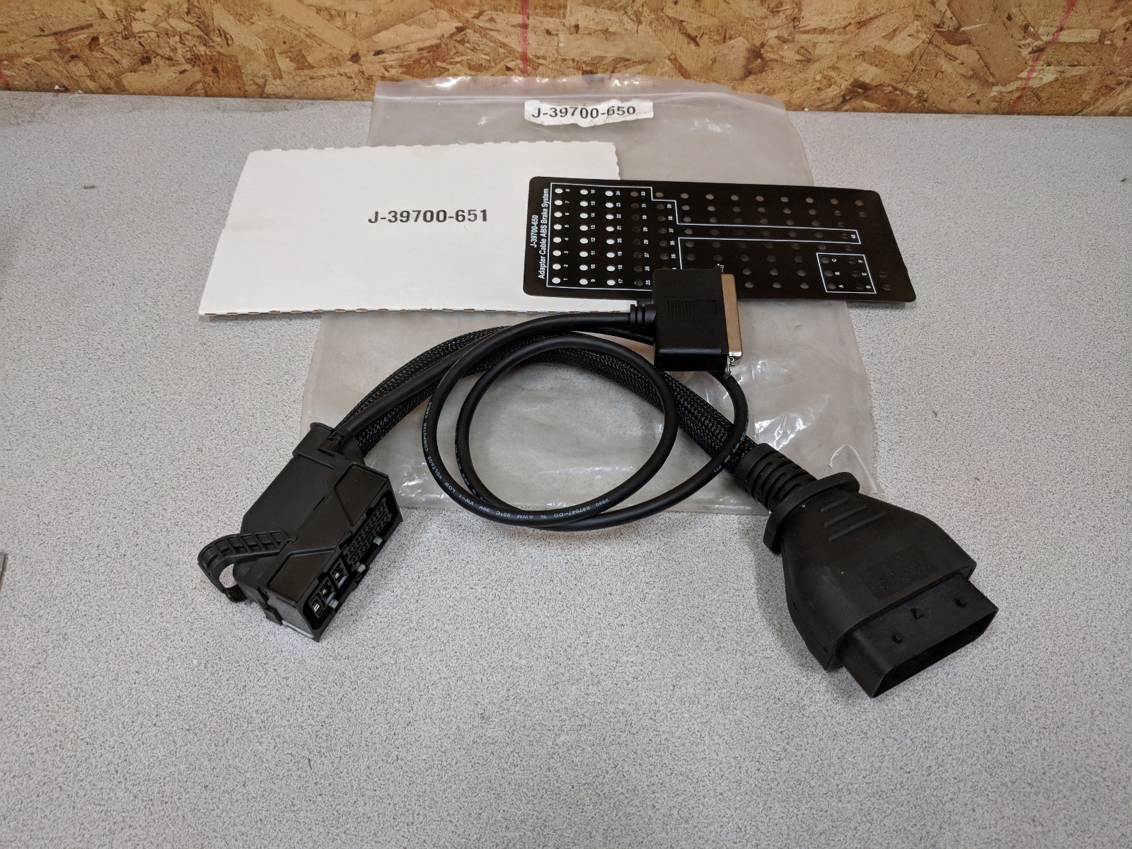 Used Kent Moore Tool J-39700-650, Breakout Box Adapter EBCM