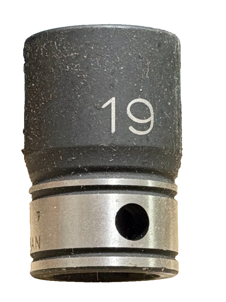 82019M 1/2″ Drive x 19mm Standard Length 6 Pt Duo-Socket Lifetime Warranty