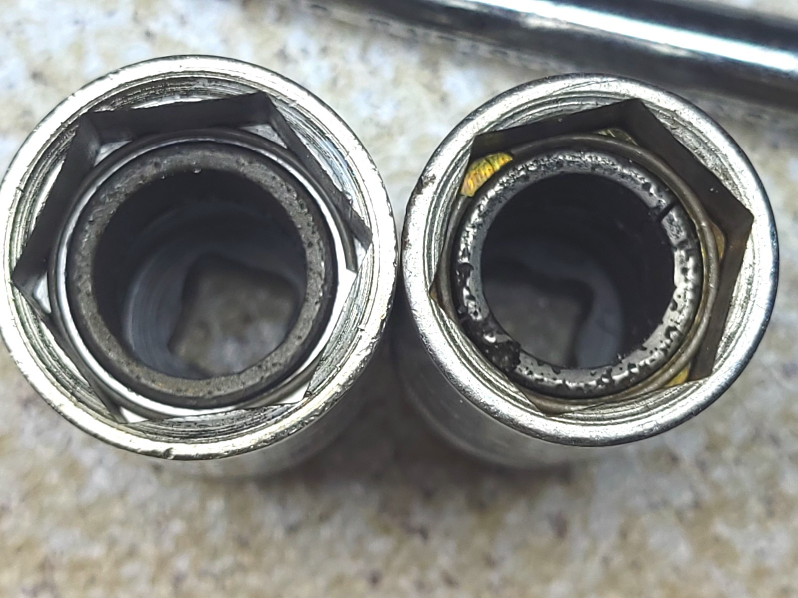 Two Champion Plug Master Ratchets CT405 & CT451 USA 🇺🇸 3/8 Dr Nice!