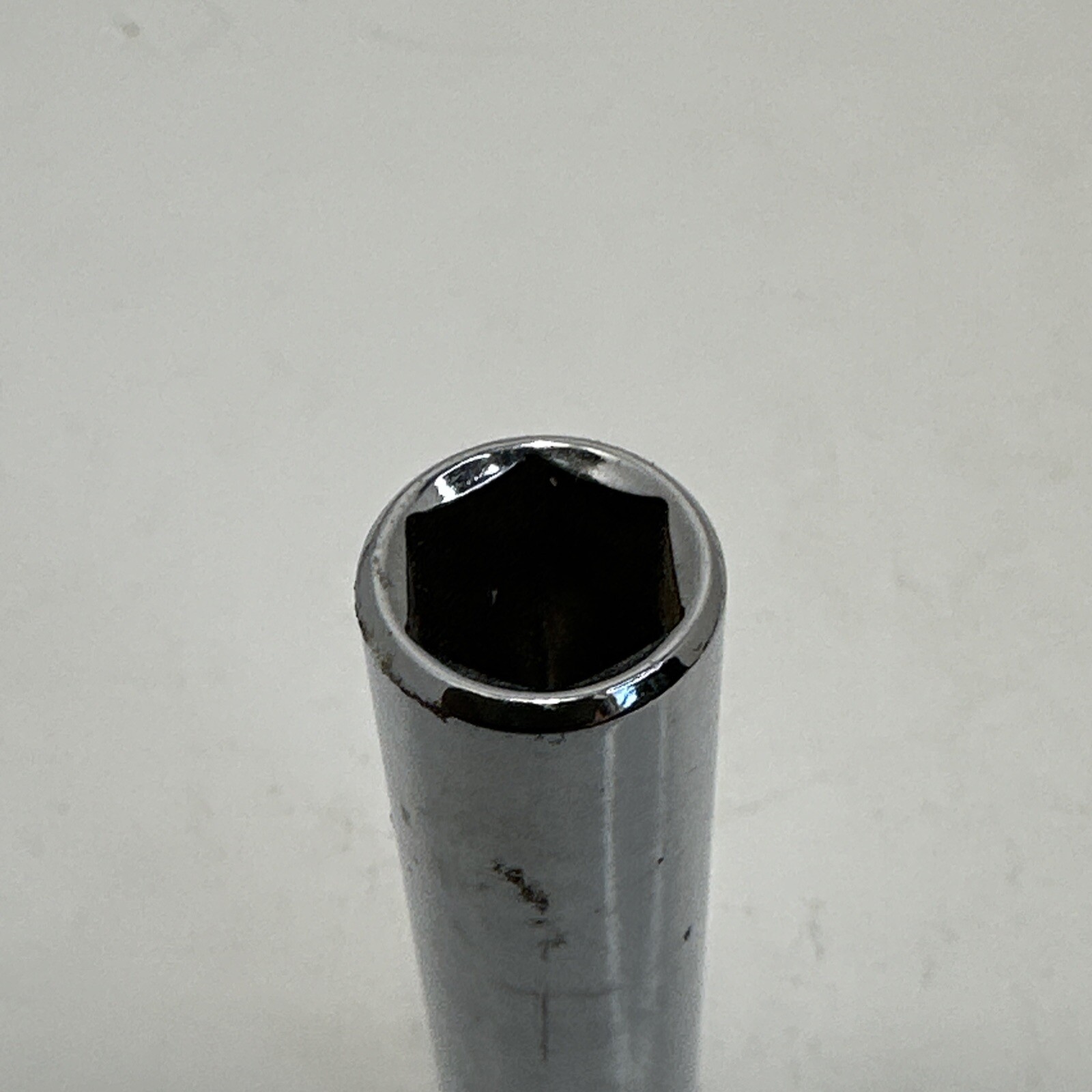 Mac Tools MD116R USA 1/4″ Drive 11/32″ SAE Deep Chrome 6 Point Socket Made in US
