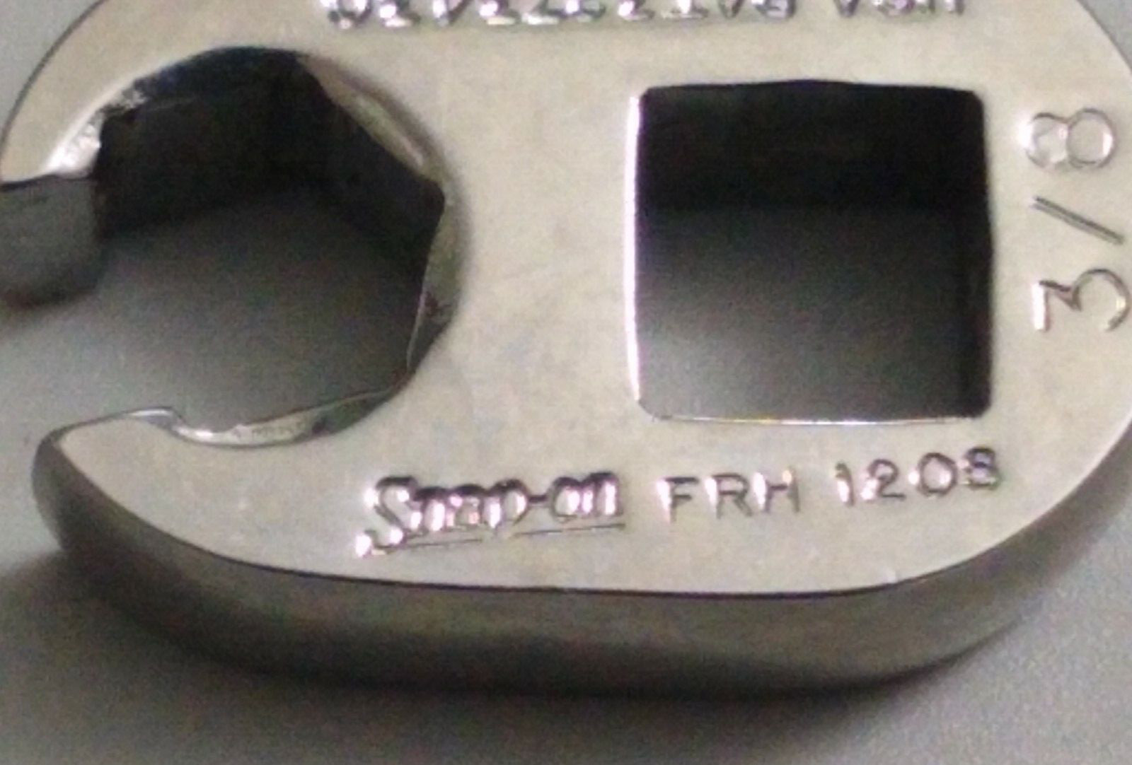 Snap-on FRH120S, 3/8″ Dr 3/8″ Flare Nut/Line Crowfoot Socket Wrench.
