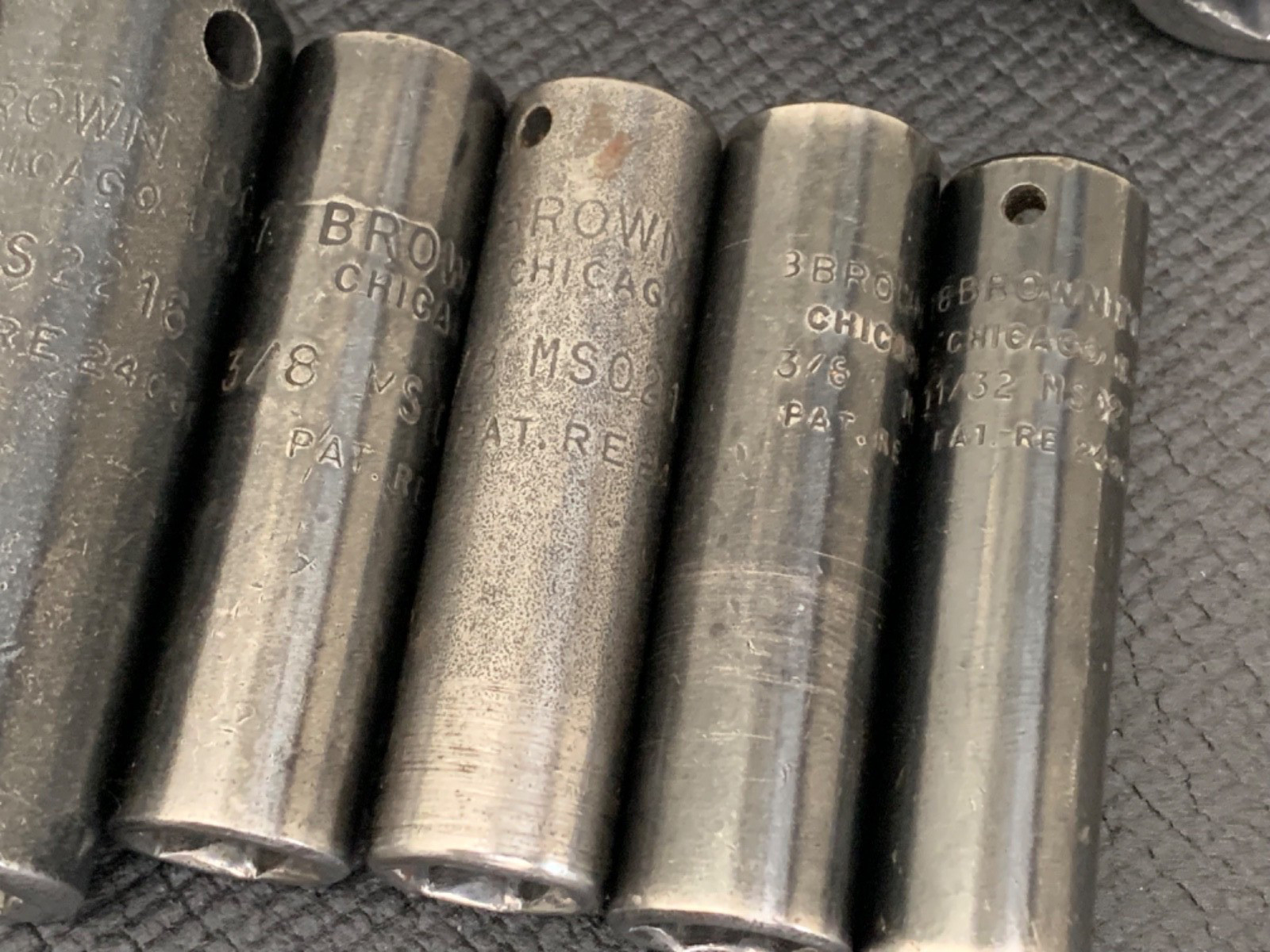 Lot of 12 Various Vintage Apex & Brown Tool SAE Sockets Made in USA