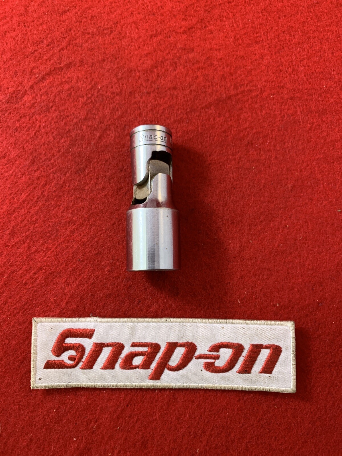 Snap On FSU22 3/8″ Drive 6pt 11/16″ Deep Chrome Swivel Socket (G6)