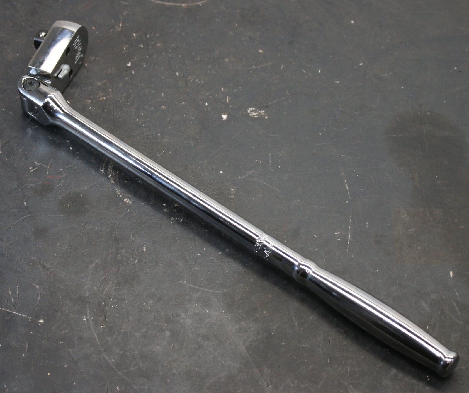 CAT Caterpillar 233-3341 Flex-Head 1/2″ Drive Ratchet 17″ Long Chrome Made in US